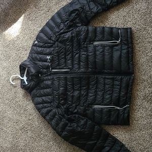 Under Armour Men's XL Black Puffer Jacket